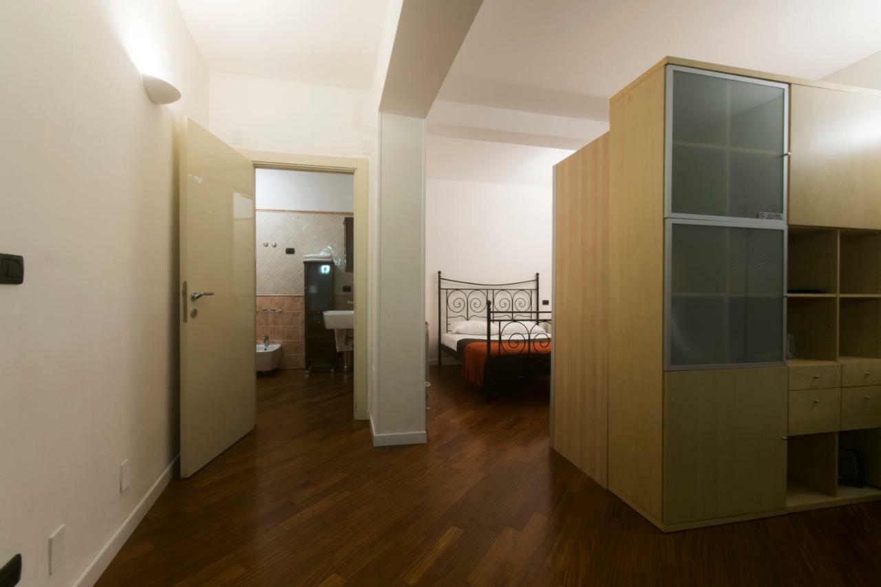 Suite Del Borgo - Affittacamere - Guest House Bologne Extérieur photo