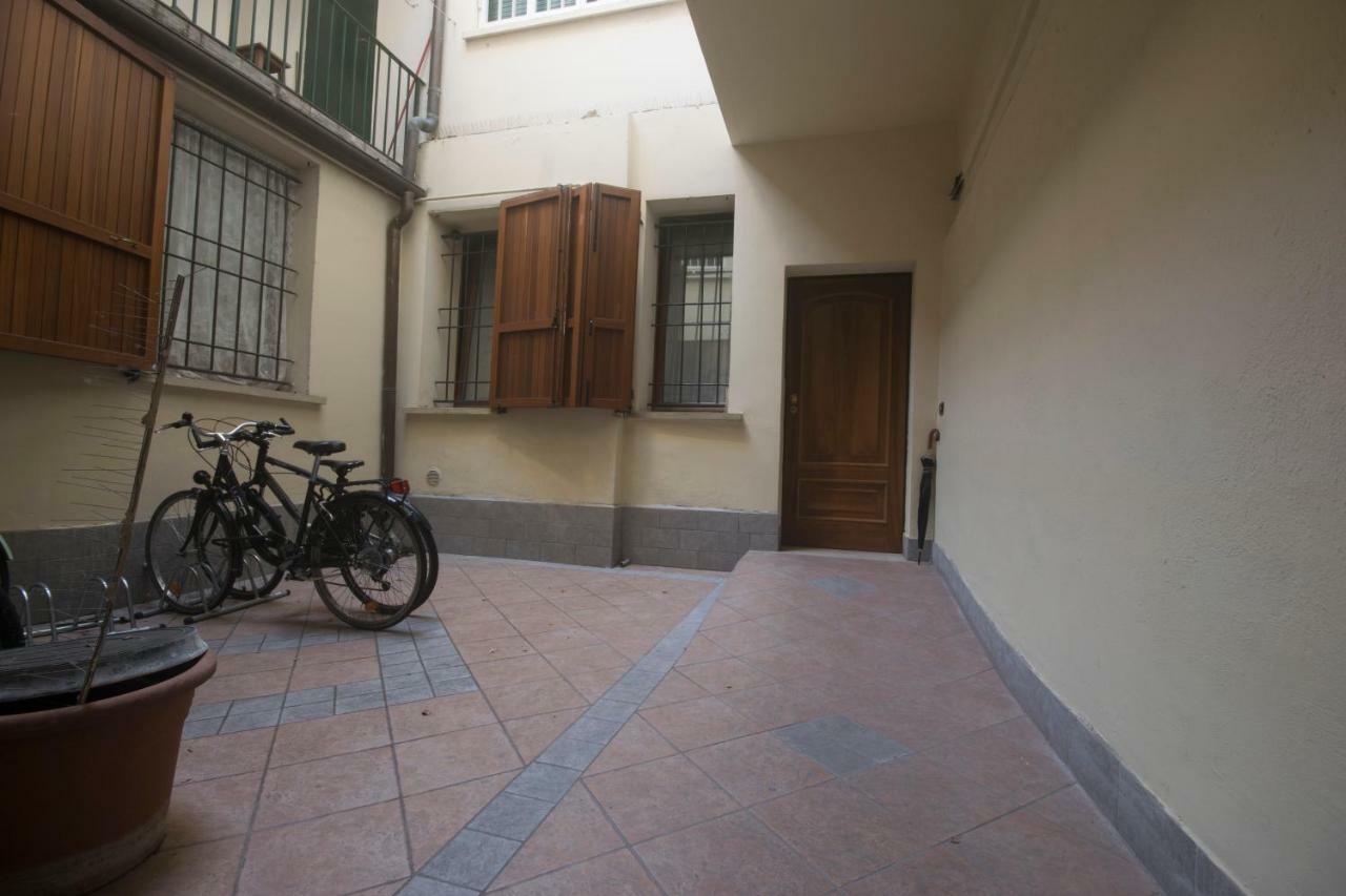 Suite Del Borgo - Affittacamere - Guest House Bologne Extérieur photo